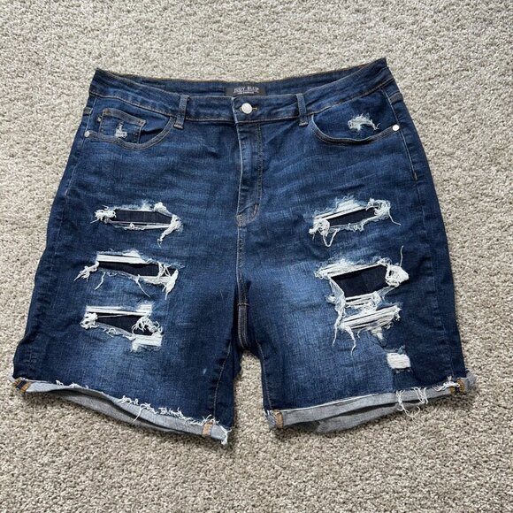 Judy Blue Los Angeles Blue Women Sz 3XL Denim High Rise Distressed Bermuda Short - Picture 2 of 9